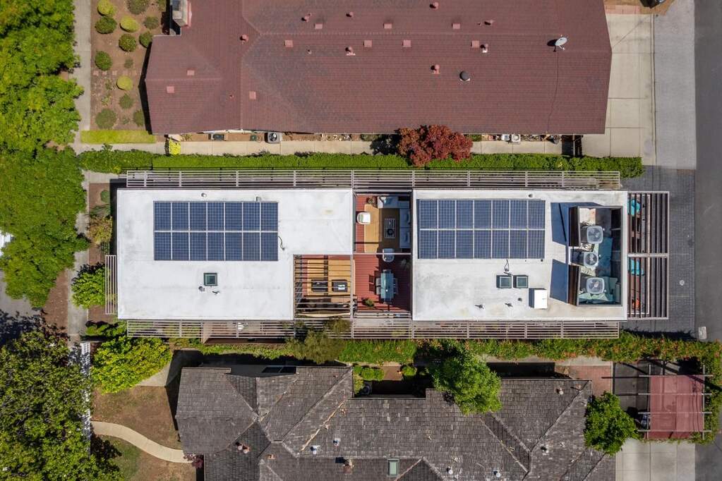 569 Lassen Street, Los Altos, CA 94022