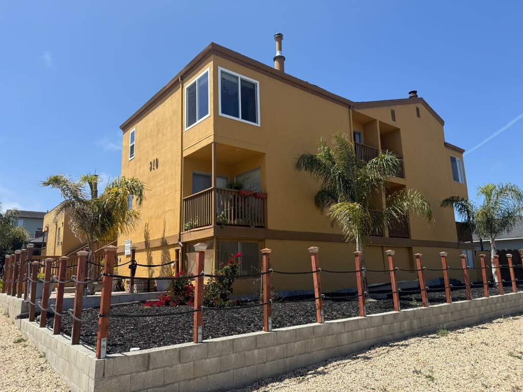  Wainwright, Monterey, CA 93940