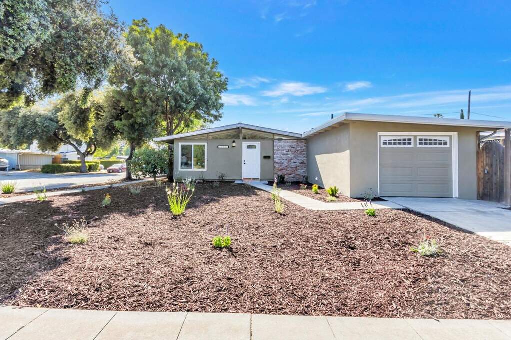 761 Lakeknoll Drive, Sunnyvale, CA 94089
