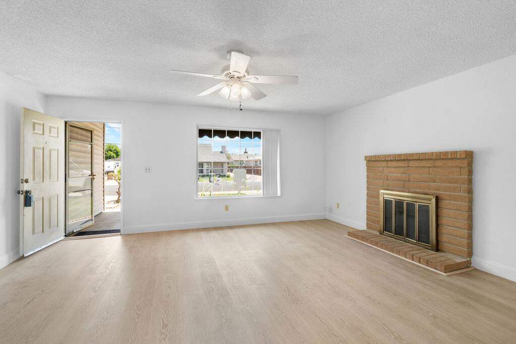 257 Robert Avenue, Ripon, CA 95366