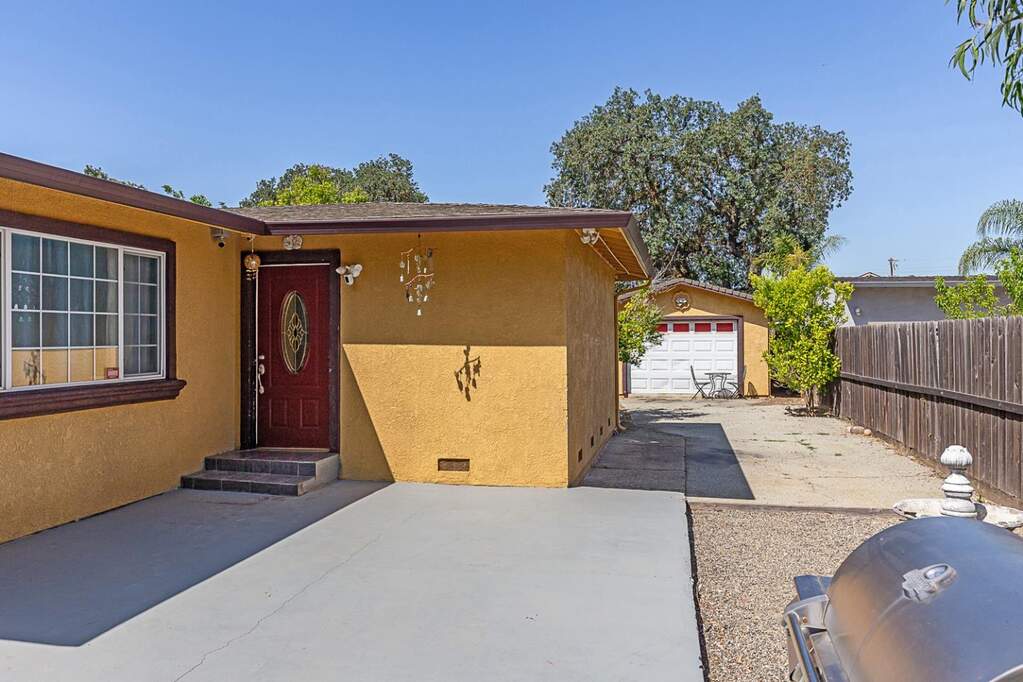 13155 Lincoln Avenue, San Martin, CA 95046