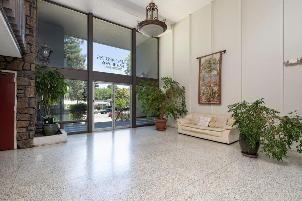 1458 Hudson Street #305, Redwood City, CA 94061