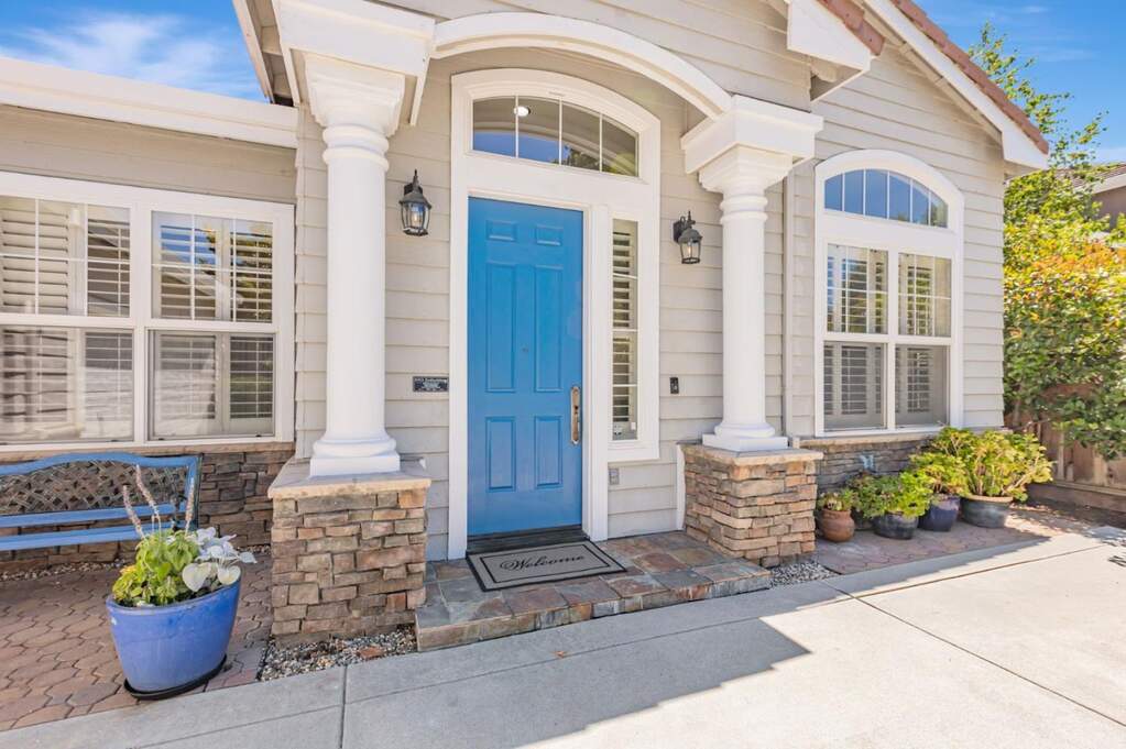 18400 Capistrano Way, Morgan Hill, CA 95037