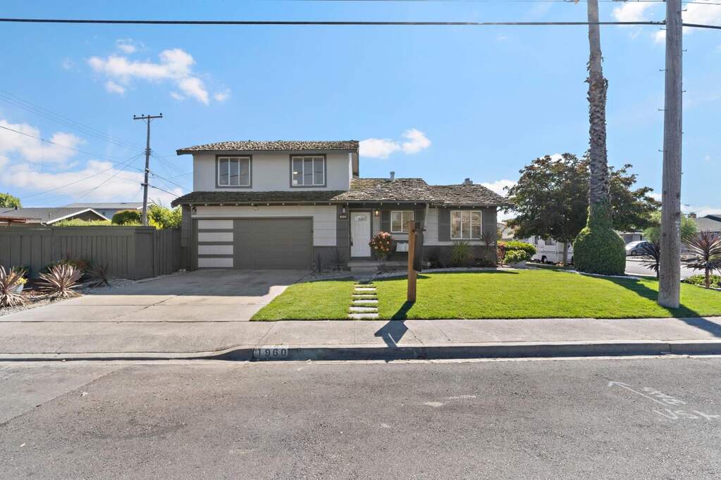1960 Francis Avenue, Santa Clara, CA 95051