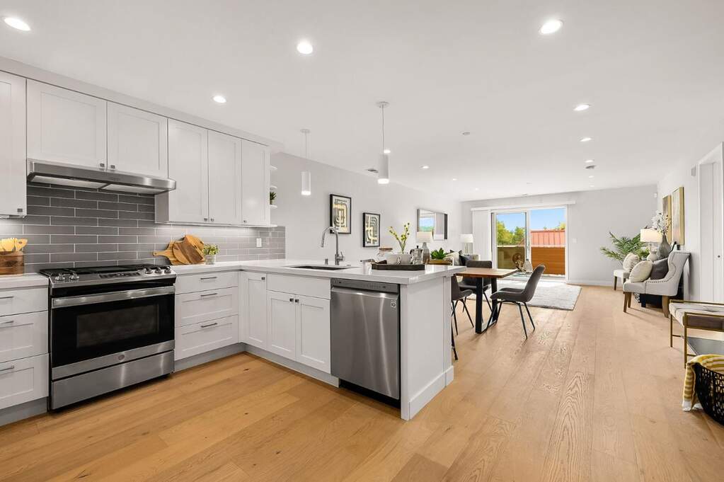 30 Hermosa Avenue #201, Millbrae, CA 94030