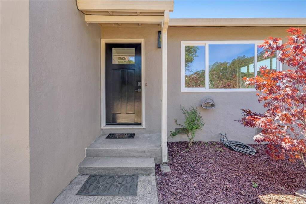 24 Robak Drive, La Selva Beach, CA 95076