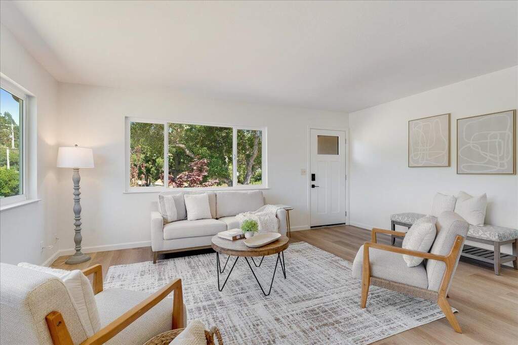 24 Robak Drive, La Selva Beach, CA 95076