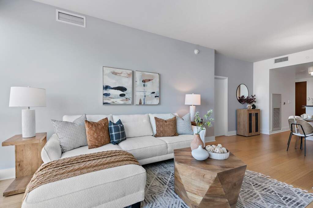 88 E San Fernando Street #909, San Jose, CA 95113