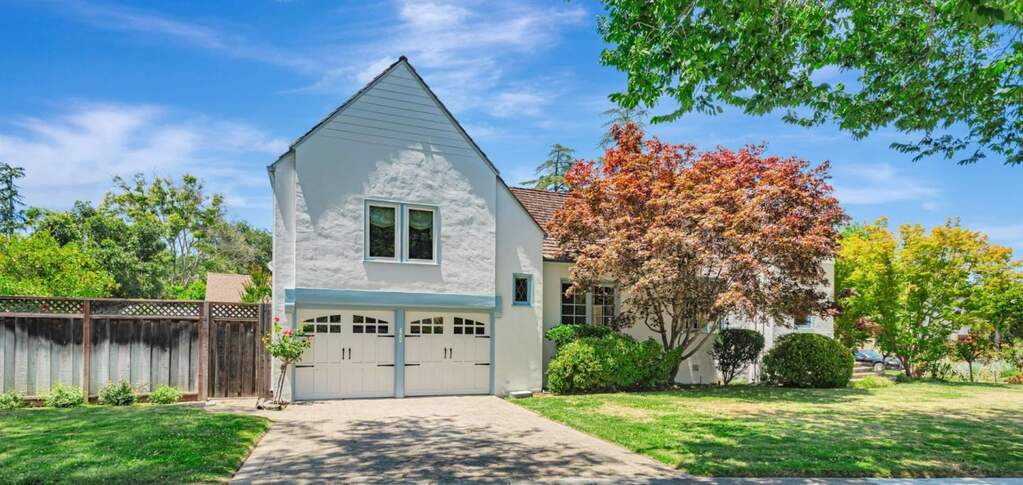 1690 Castilleja Avenue, Palo Alto, CA 94306