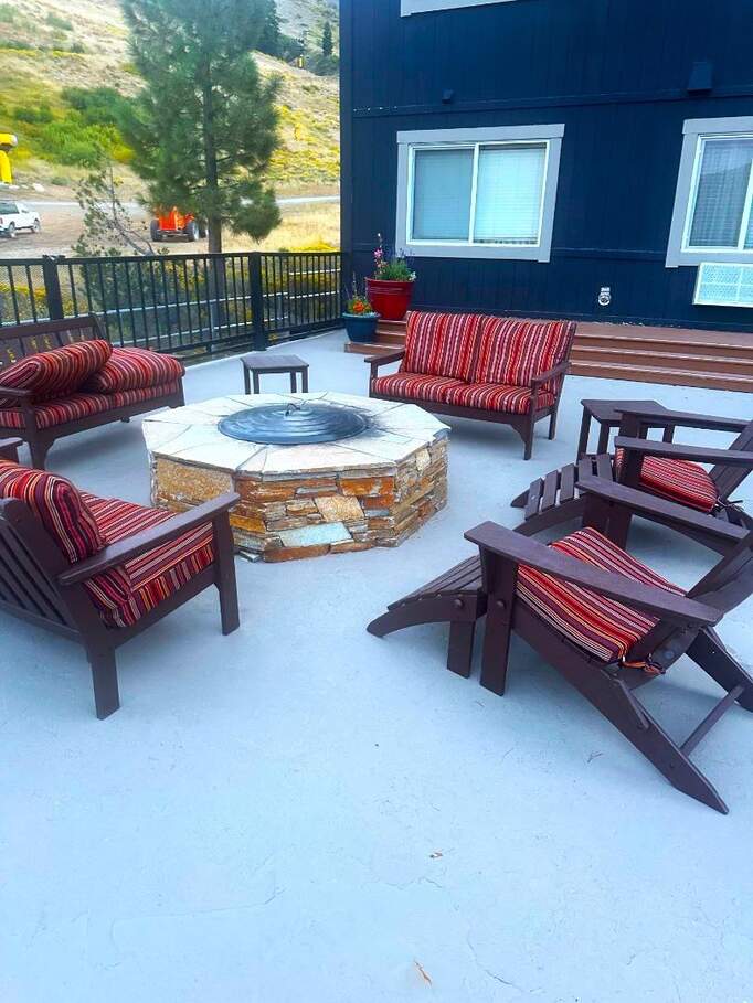 2000 Squaw Valley, Olympic Valley, CA 96146