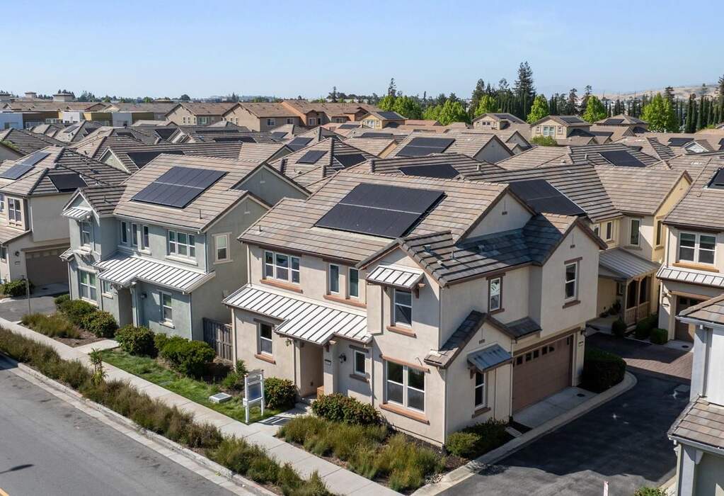 6082 Charlotte Drive, San Jose, CA 95123
