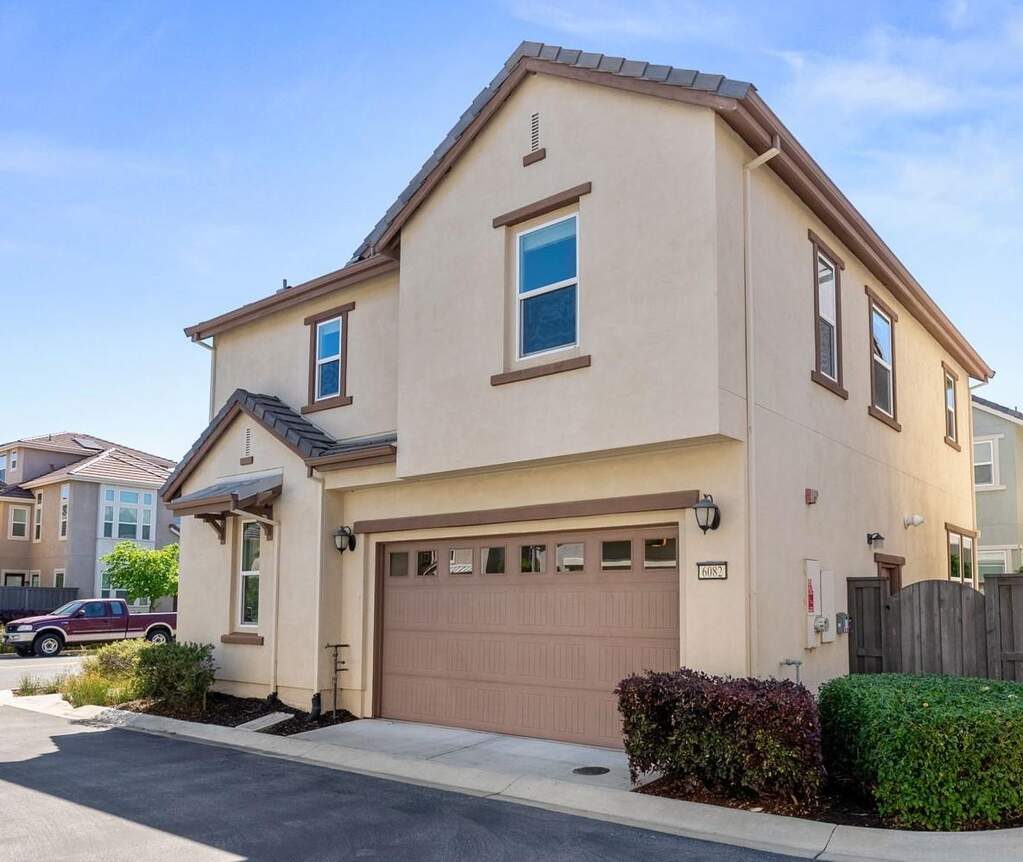6082 Charlotte Drive, San Jose, CA 95123