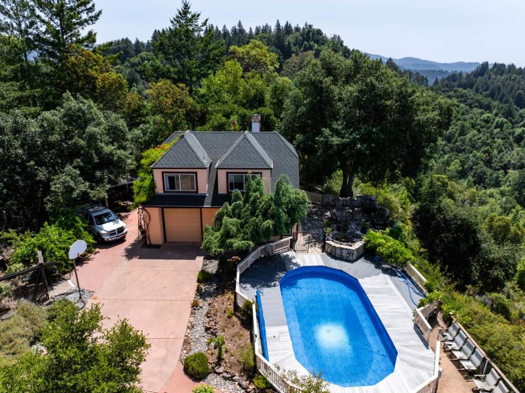 945 Eagle Road, Scotts Valley, CA 95066