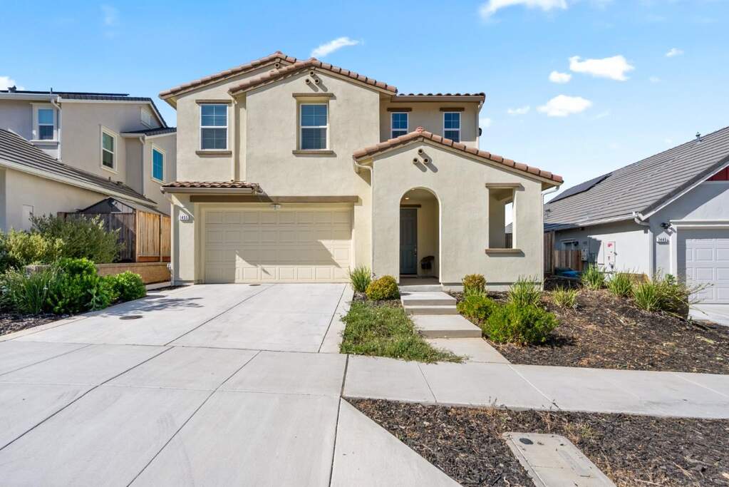 1455 Winzer Place