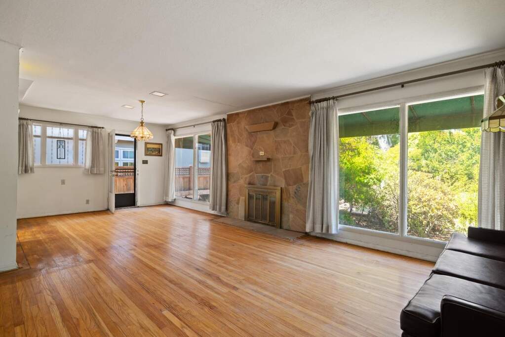 153 Occidental Avenue, Burlingame, CA 94010