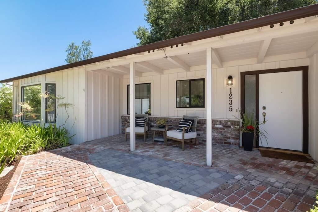 1235 Montclaire Way, Los Altos, CA 94024