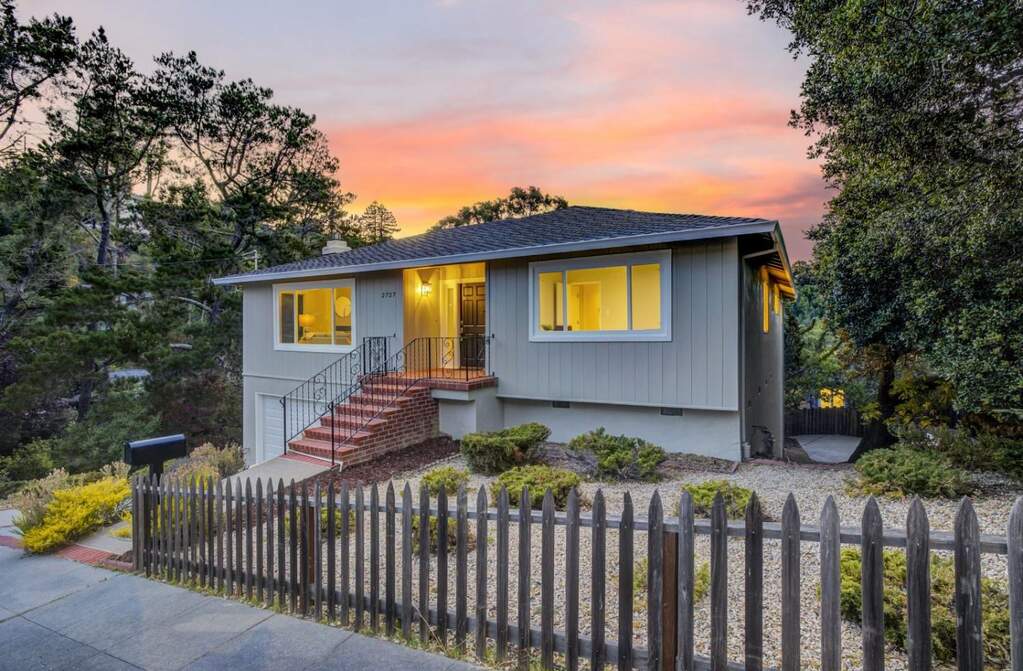 2727 El Prado Road, Burlingame, CA 94010