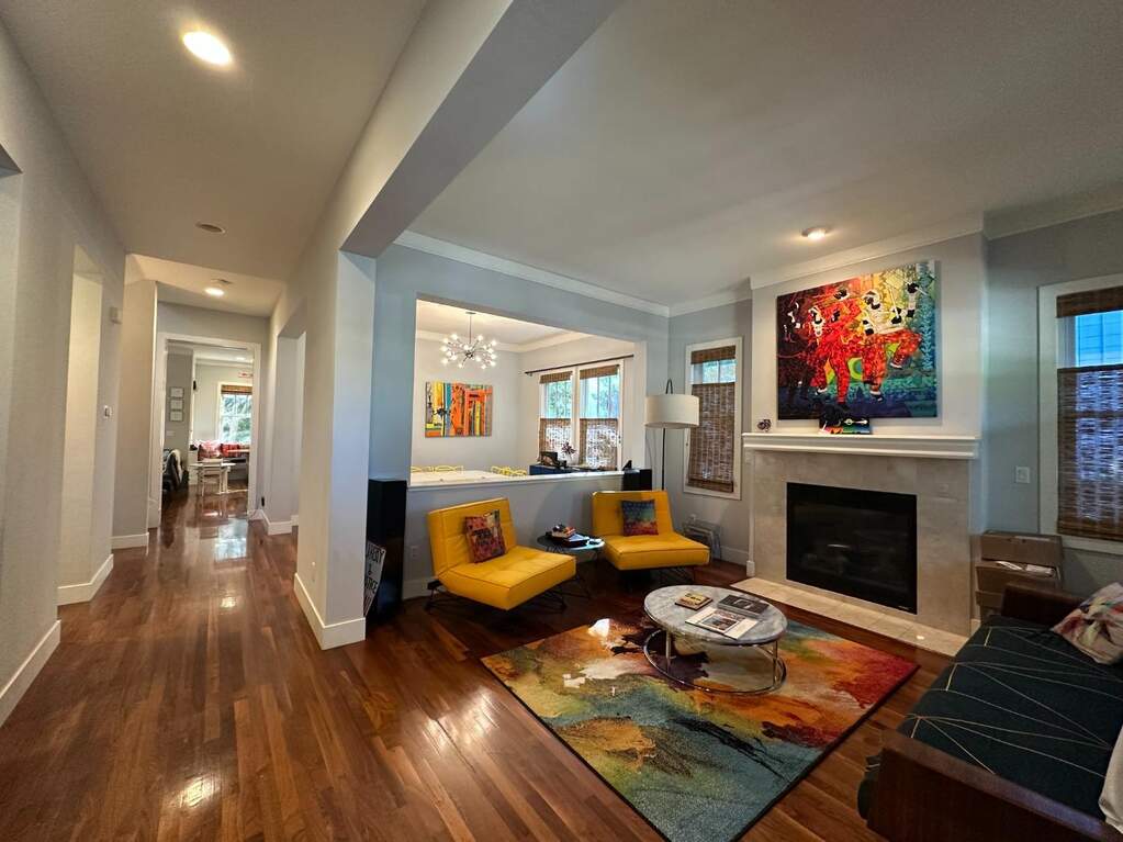 927 Ramona, Palo Alto, CA 94301