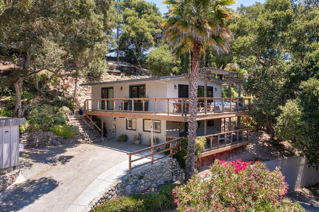 55 Paso Cresta, Carmel Valley, CA 93924