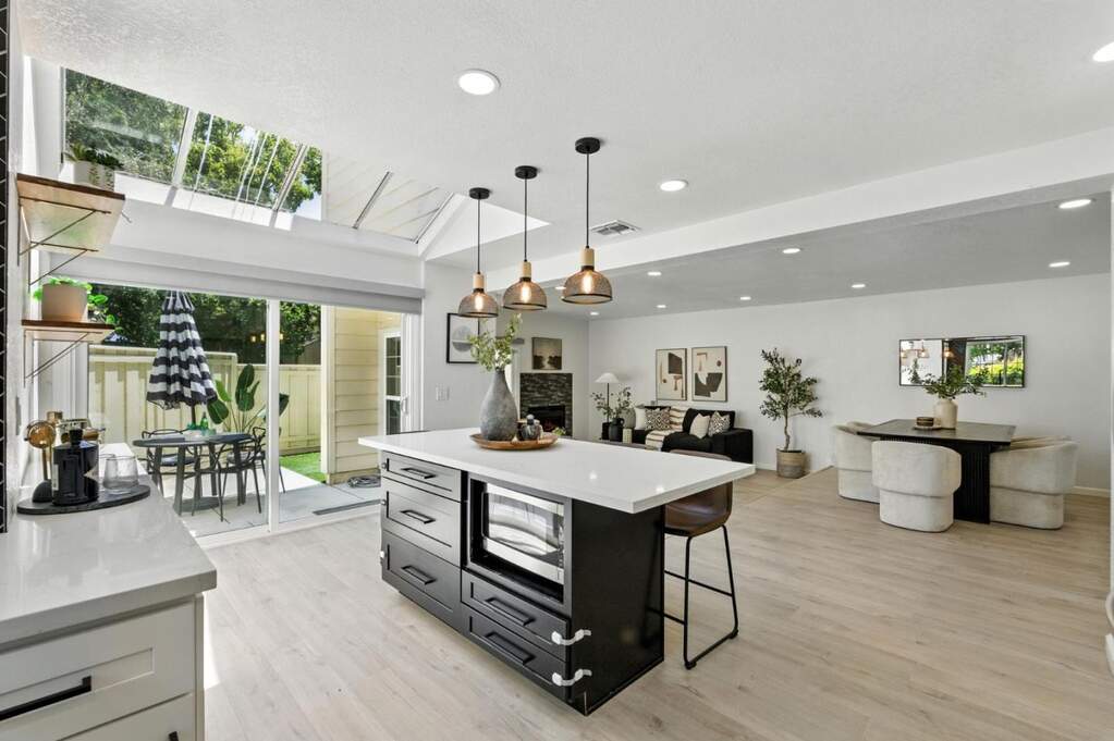 1862 Stratton Circle, Walnut Creek, CA 94598