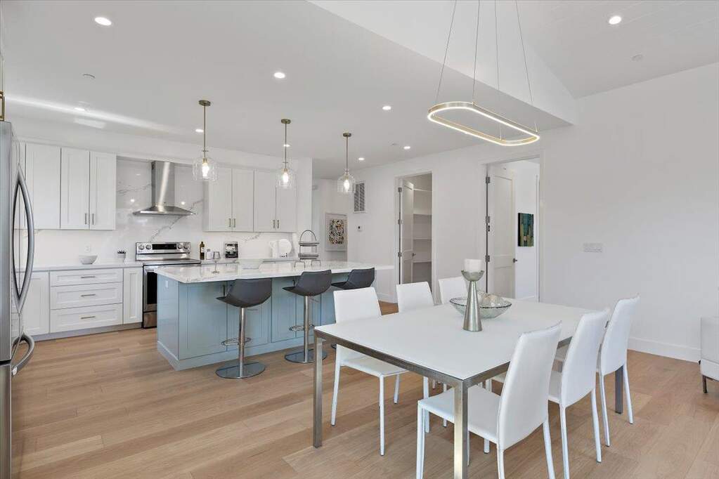 2572 Borax Drive, Santa Clara, CA 95051