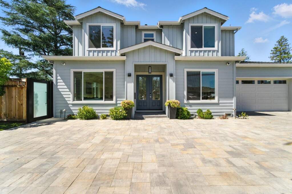 229 Budd Avenue