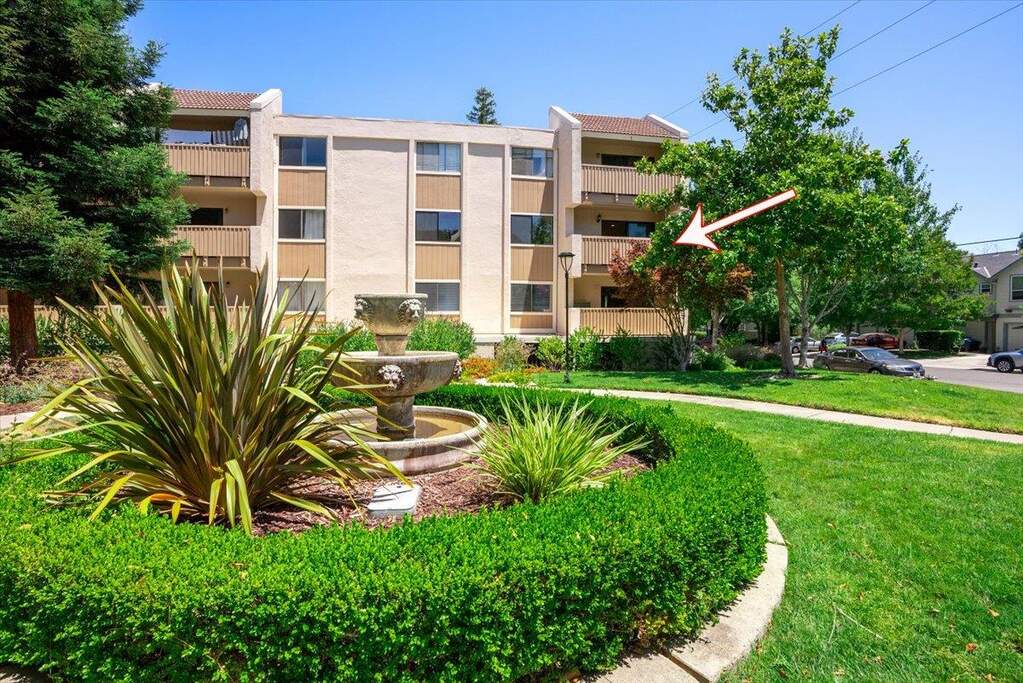 400 Ortega Avenue #204, Mountain View, CA 94040