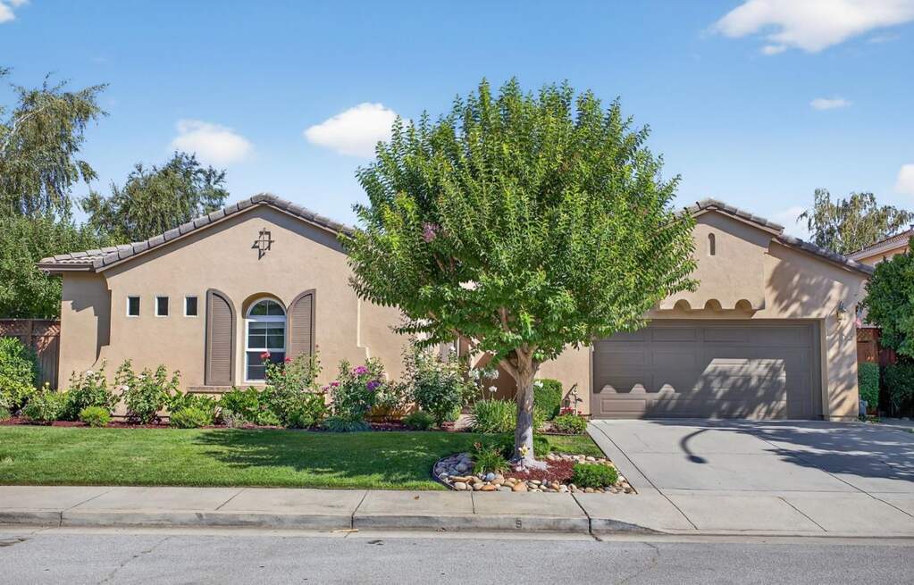 160 Tarragon Avenue, Morgan Hill, CA 95037