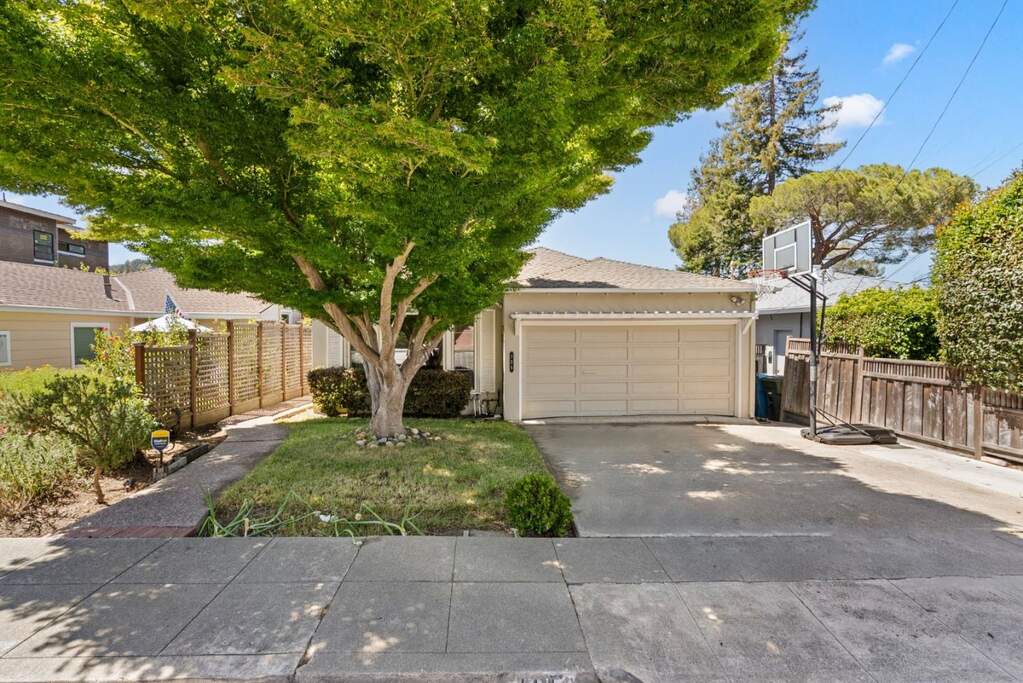 155 Oakview Drive, San Carlos, CA 94070