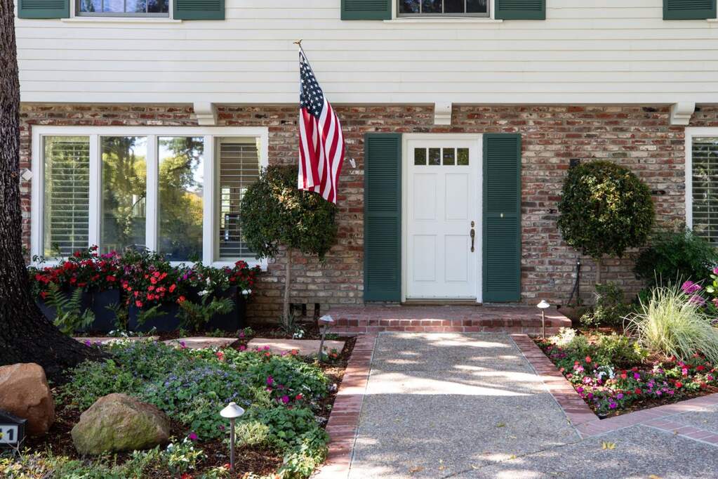 1011 Via Del Pozo, Los Altos, CA 94022