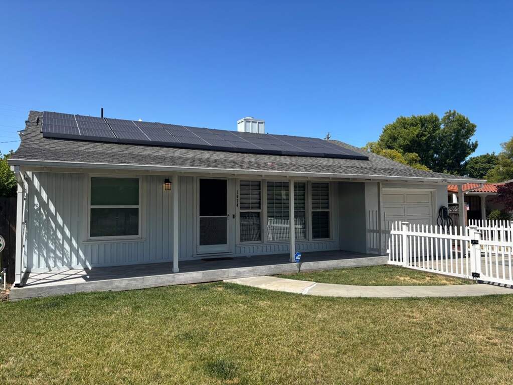 1634 Virginia Avenue, Redwood City, CA 94061