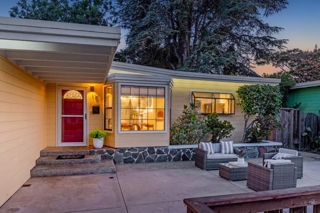 151 Dalma Drive, Mountain View, CA 94041