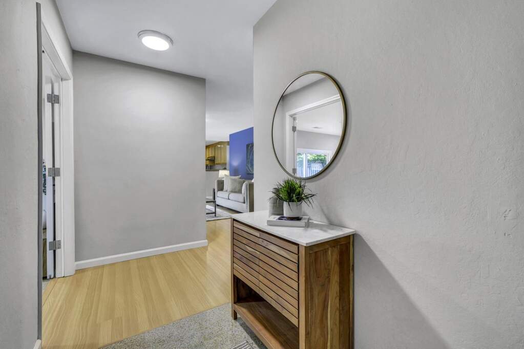 811 W Remington Drive, Sunnyvale, CA 94087