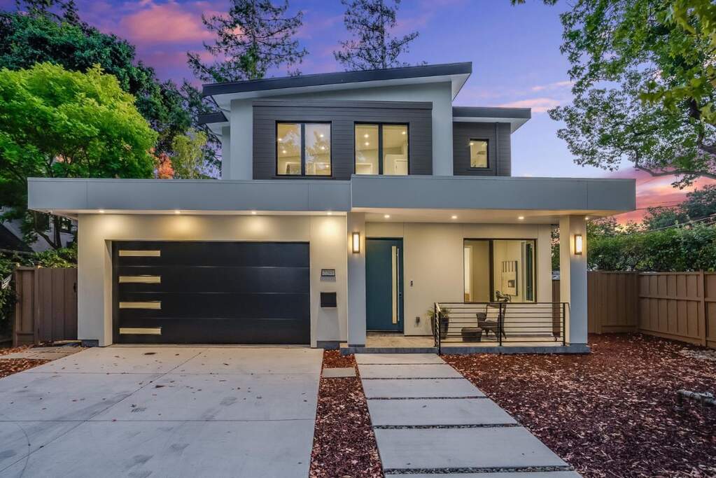 2200 Saint Francis Drive