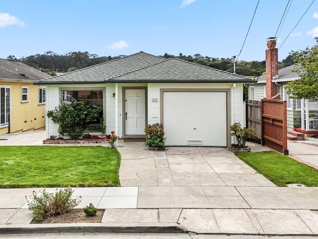 455 Cherry Avenue