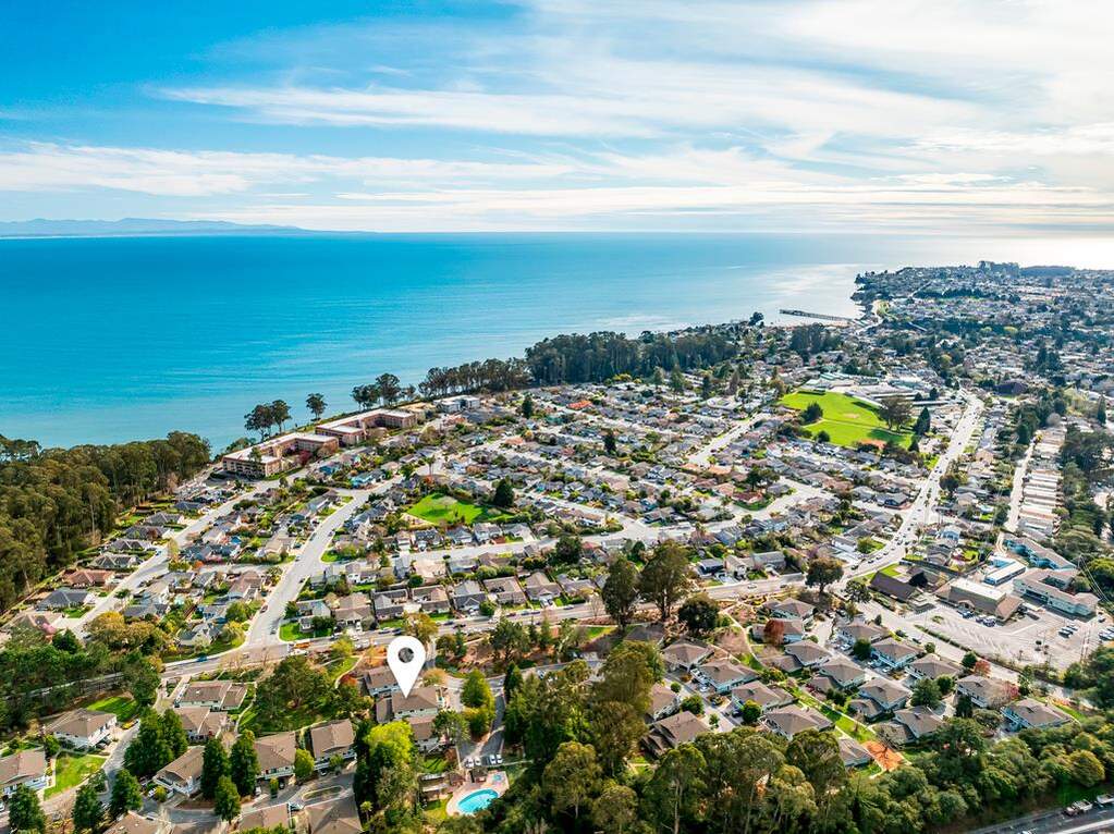 1133 Callas Lane #2, Capitola, CA 95010