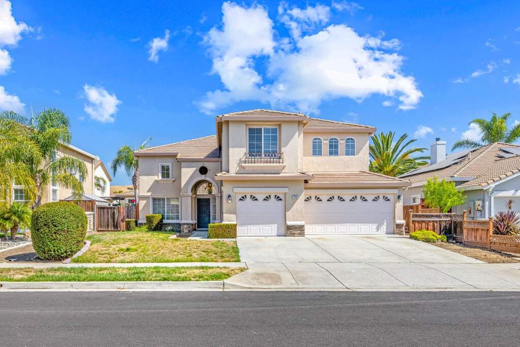 1515 Dovetail Way