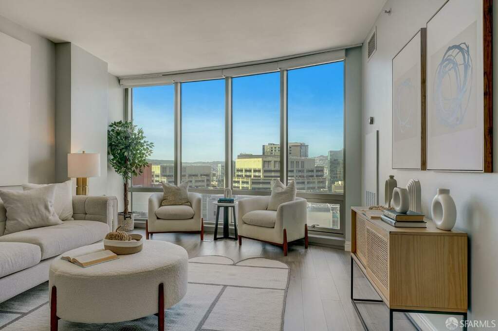 333 1st Street #N1503, San Francisco, CA 94105