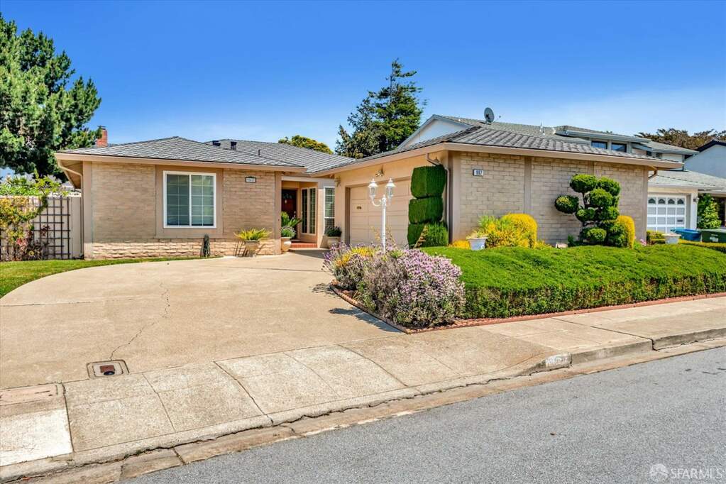 967 Crane Avenue, Foster City, CA 94404
