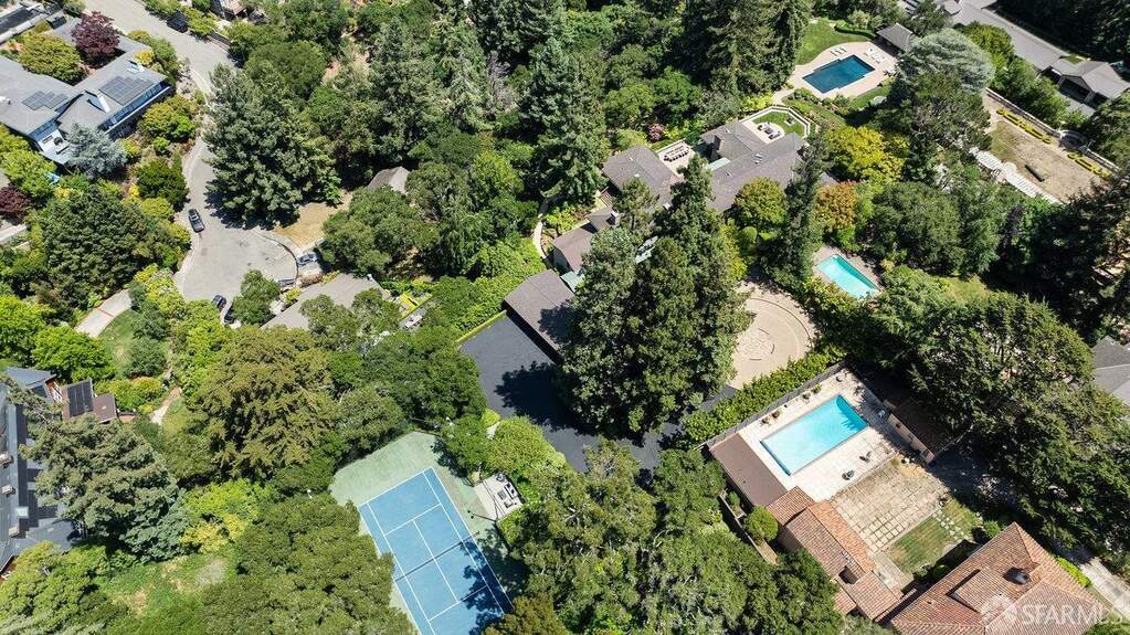 26 Sea View Avenue, Piedmont, CA 94611