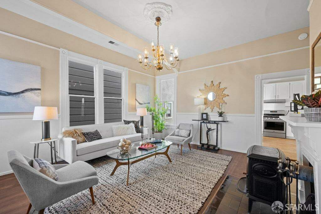 4135-4137 19th Street