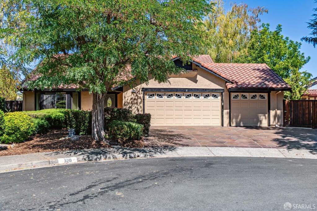 320 Meadowood Court, Pleasant Hill, CA 94523