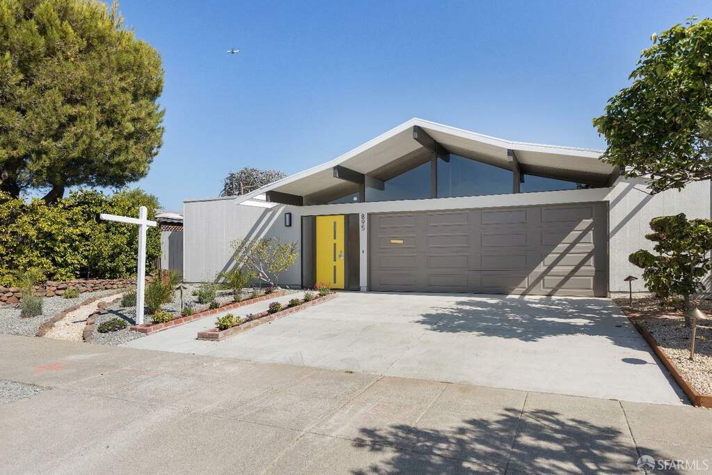 895 Crane Avenue, Foster City, CA 94404