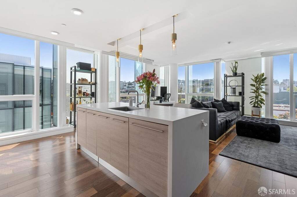 555 Fulton Street #503