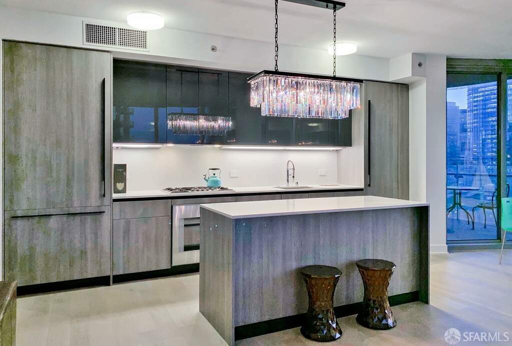338 Main Street #27A, San Francisco, CA 94105