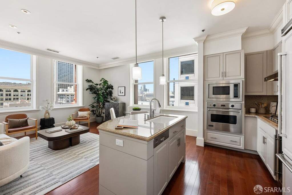 690 Market Street #1401, San Francisco, CA 94104