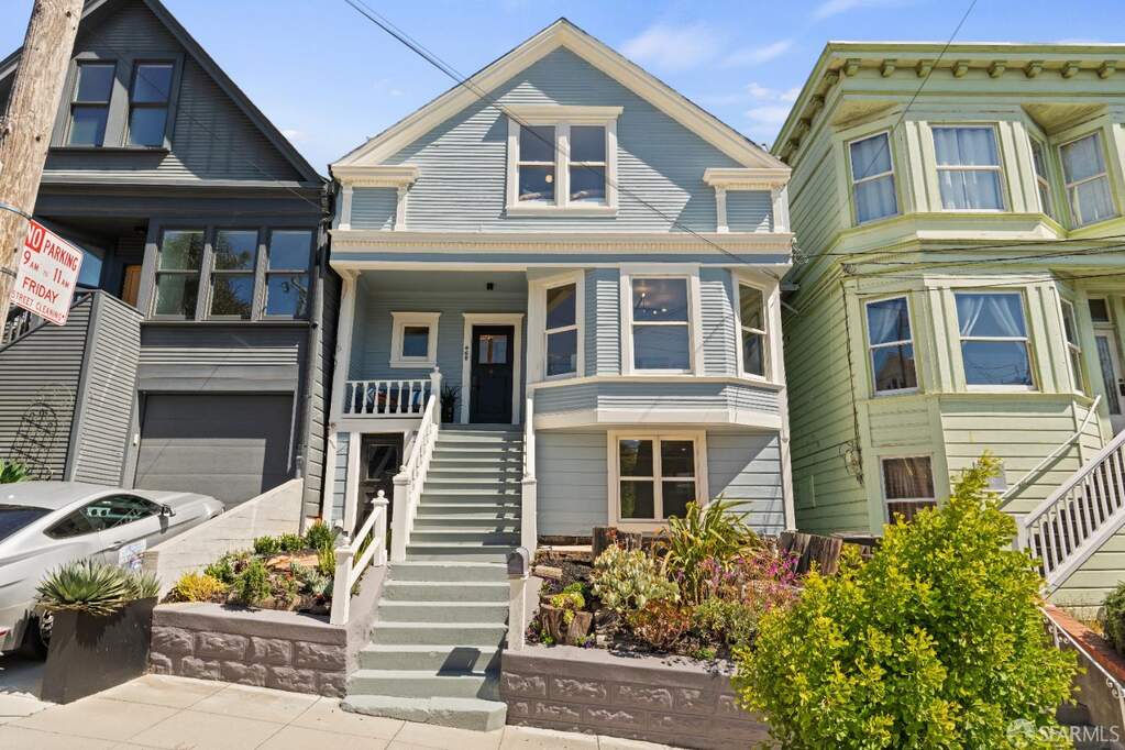 462 Clipper Street