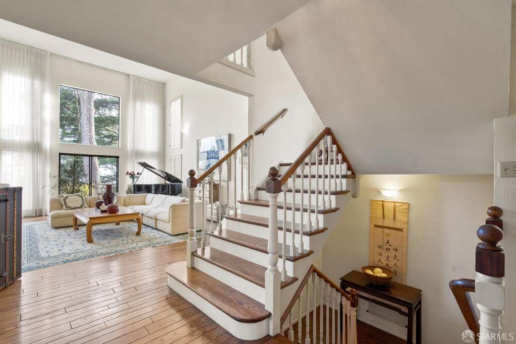 2266 9th Avenue, San Francisco, CA 94116
