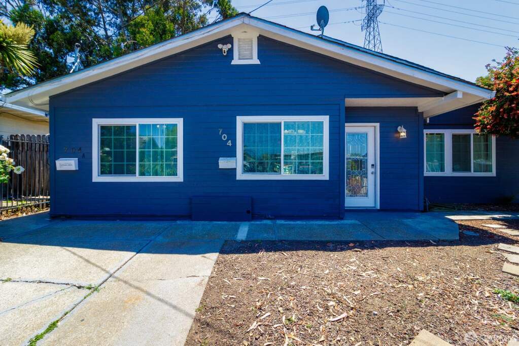 704 Harrison Drive, Richmond, CA 94806
