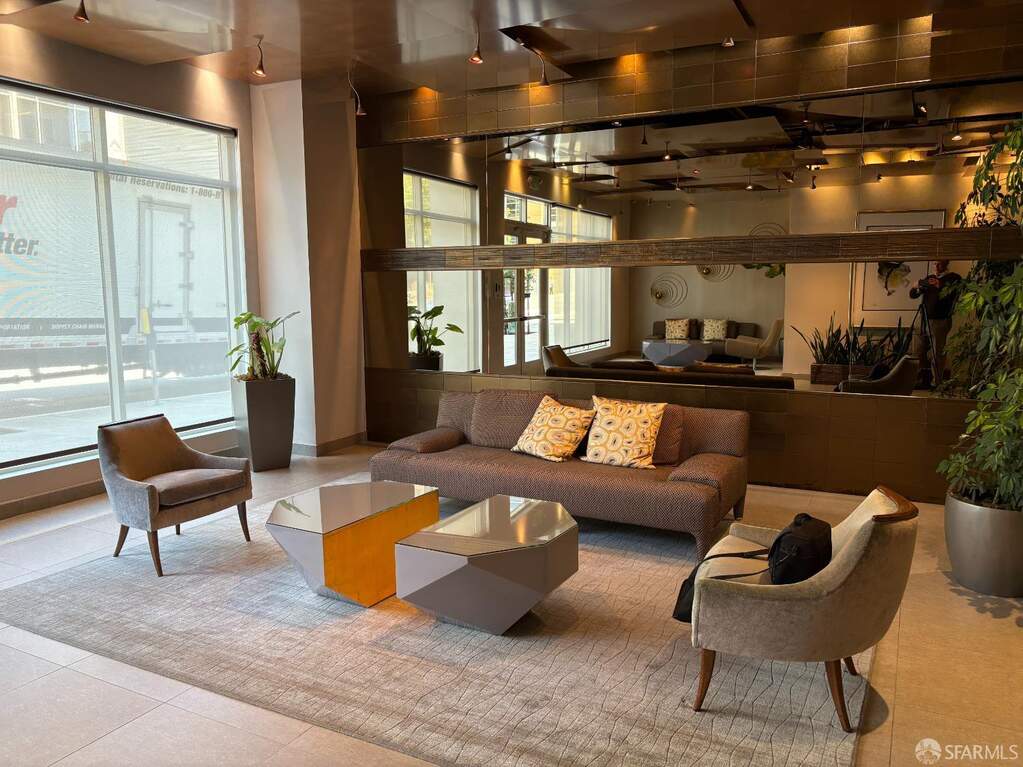 1868 Van Ness Avenue #406, San Francisco, CA 94109